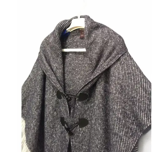 Johnston & Murphy Toggle Closure Blue Gray Poncho Fringe One Size OS