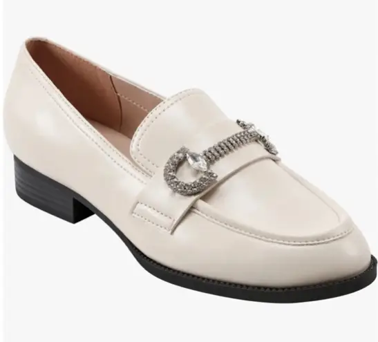 Unisa Women’s Bling Ornament Elegant Cream Loafer Shoes Size 8 M