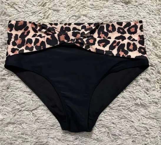 Black and Brown Leopard Print Bikini Bottom Size L Size L