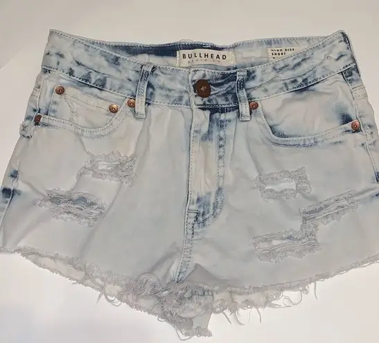 Bullhead Denim High Rise lightwash distress Shorts Size undefined