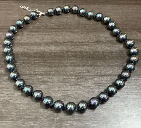 Peacock Pearl Stainless Steel Necklace