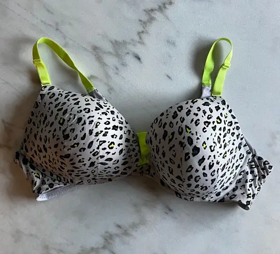 Torrid Curve Leopard Print Bra Neon Trim Adjustable Straps Plus Size 46D Gray