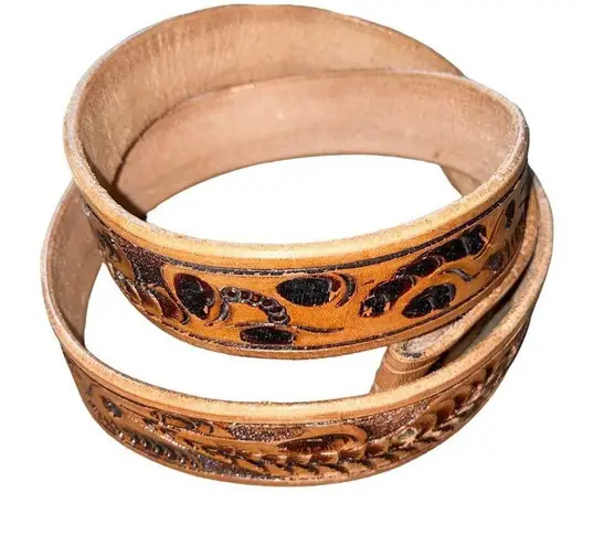 Genuine Leather Retro Indie Brown embossed design snap button attachment size 38