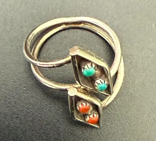 Vintage Handcrafted Sterling Silver Turquoise Coral Southwestern Ring Size 5 3g.