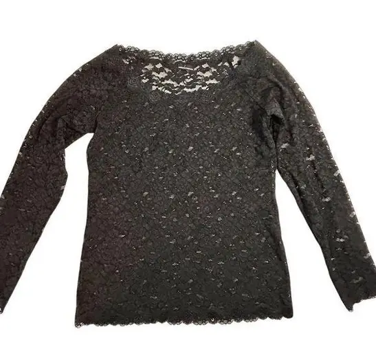 Moda International like a M