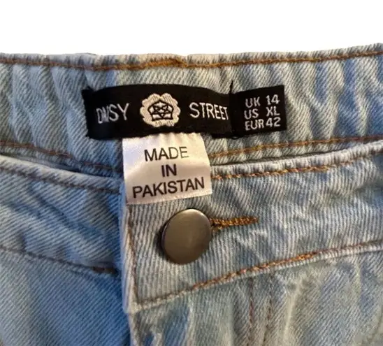 Daisy Street Women's XL High-Waisted Straight Jeans Light Blue Denim