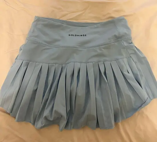 Hinge skirt