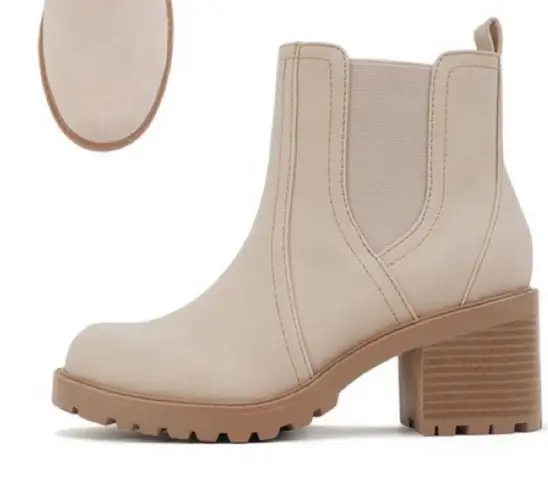 Soda Nude Spirea Ankle Bootie