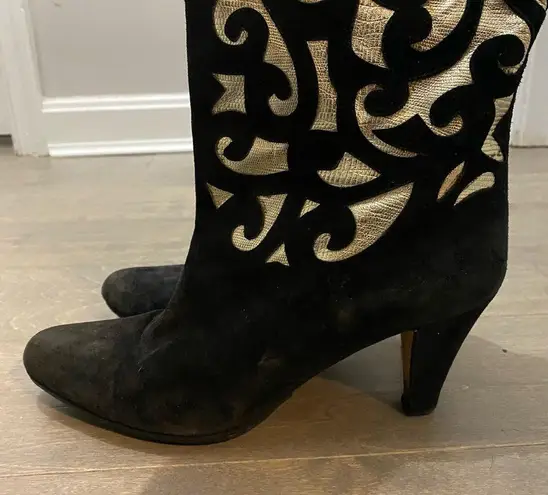 Vintage 80’s Andrea Pfister Black and Gold Cut Out Boots Size 6.5