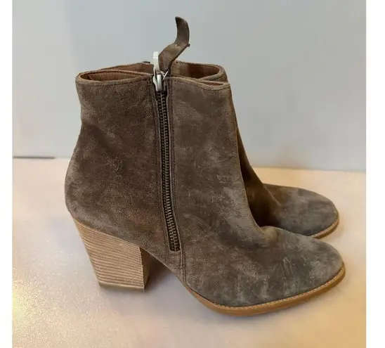 Paul Green Reya Earth Soft Suede Booties - Size 10 (new)