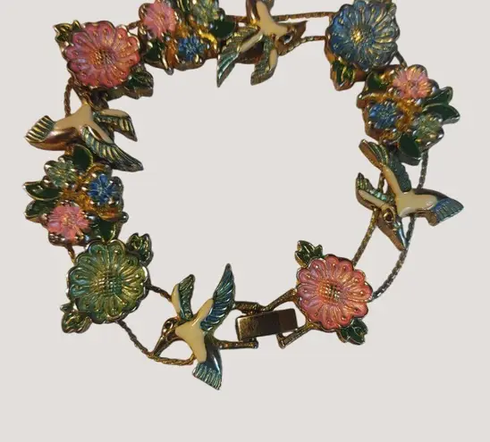 Bracelet Vintage Gold Tone Hummingbird Floral Spring Enamel Link Fold Over Clasp Pink