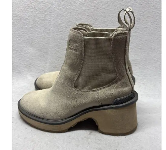 Sorel  Hi-Line Heel Chelsea Boots Chalk Ceramic Women's Size 6