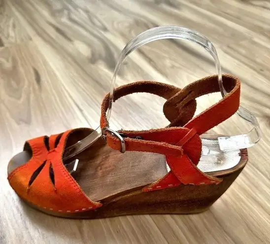 MAGUBA SWEDEN | Rio Dark Orange Clogs Wood Heel Suede Upper | Size 40 9 9.5 Brown