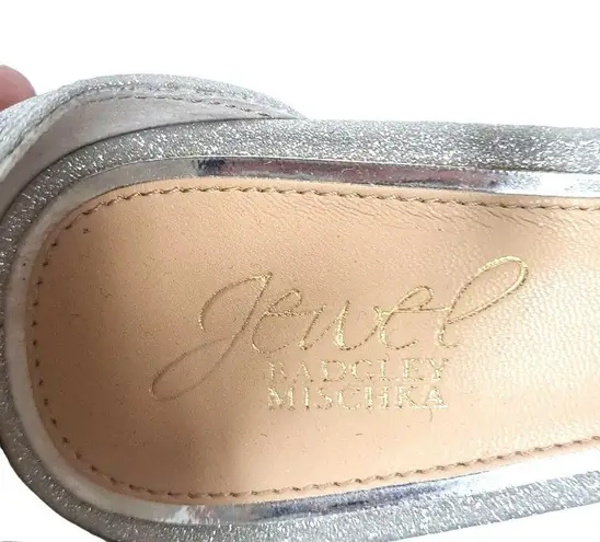 Badgley Mischka Jewel Silver sparkle sandal heels 8.5 Bracelet Ankle Strap