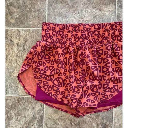 Vitality x Cosmopolitan Vista Shorts Wildberry Size Small Orange