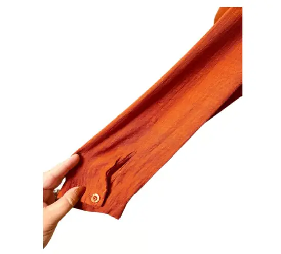 E & M women’s boutique wrap blouse S orange