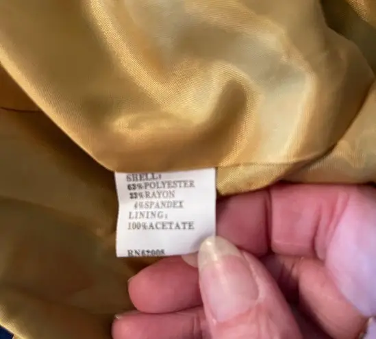 Insight cropped 3 button swing coat jacket with high lapel collar in blue. Sz 8