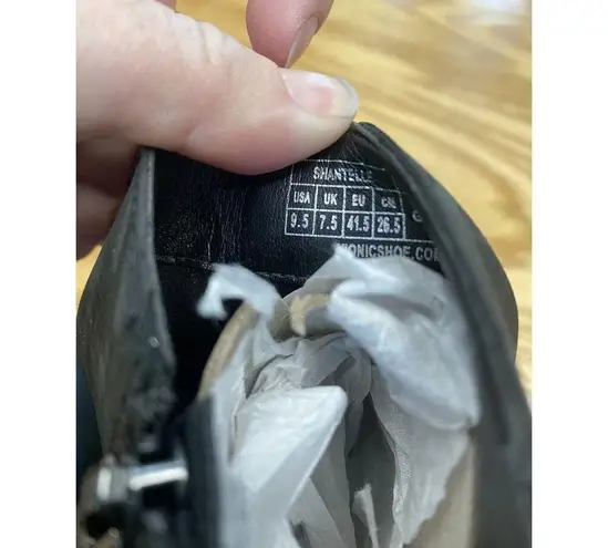 Vionic Shantelle Chelsea Boots Women's 9.5 Black Nubuck Bootie Waterproof S66