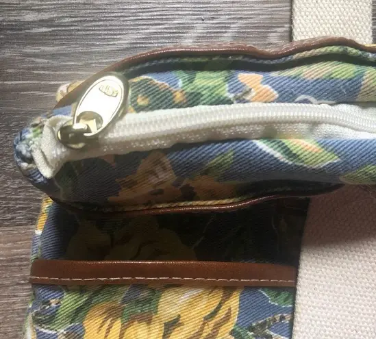 Vintage Carpetbags of America Blue Floral Tote