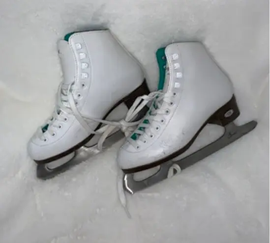 Riedell Opal Women's Ice Skates White Size 5