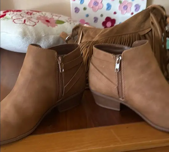 Soda Tan Ankle Boots with Suede Finish and Side Zipper