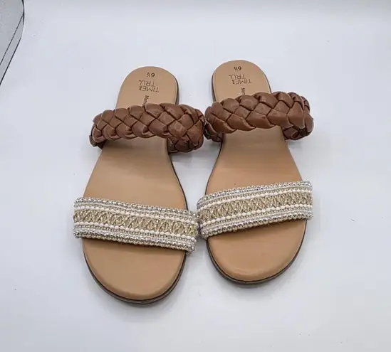 Time And Tru Memory Foam Brown Beaded Sandals Sz 6.5