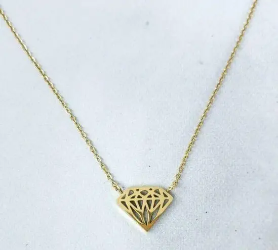 ma*rs Miss To  18K Gold Plated Diamond Shaped Necklace