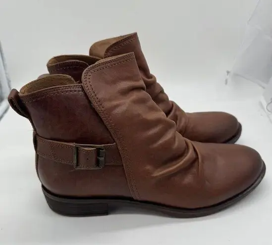 Woman's Boots Sofft Brookdale Bootie Size 11