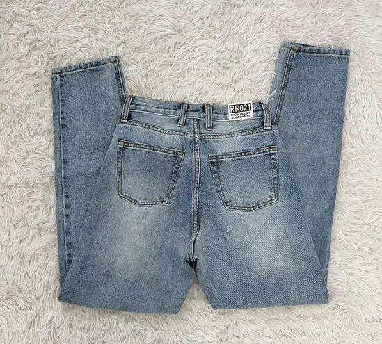 Brandy Melville Molly Straight Leg Jeans