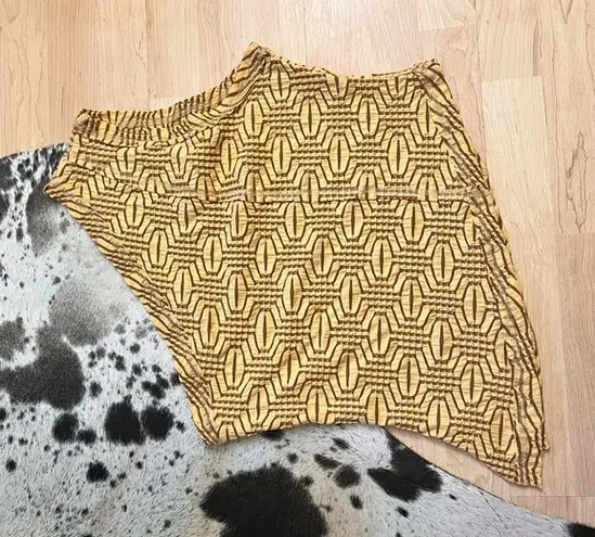 FREE PEOPLE Yellow One Shoulder Asymmetrical Shirt Size Large NWOT