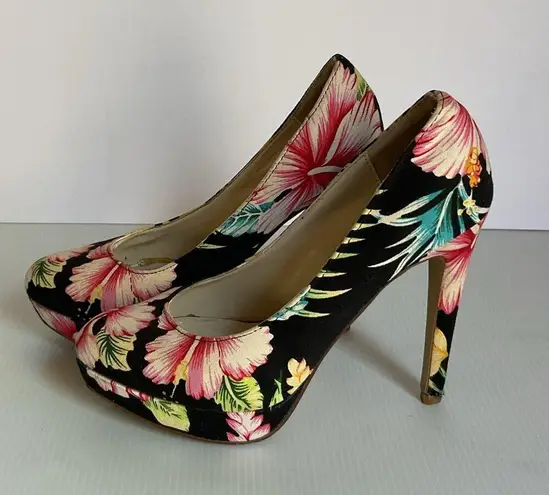 Bakers Floral Platform High Heels Size 6M