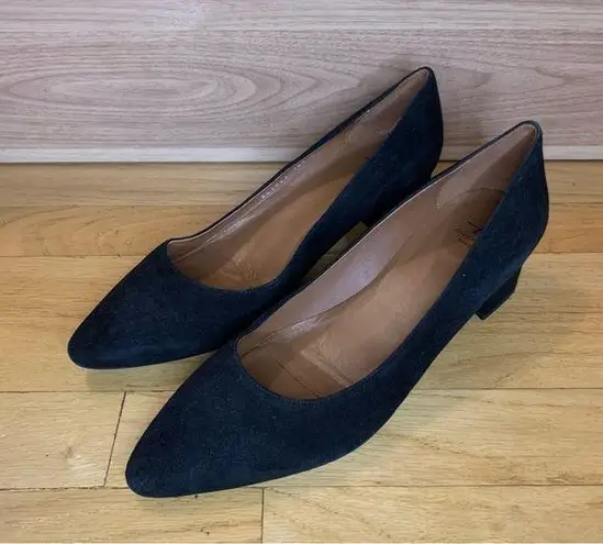 Aquatalia Women's Pasha Dress Suede Pump in Black - Size 10.5