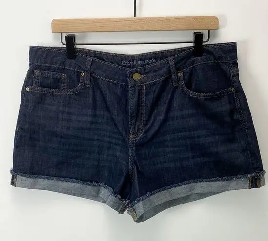 Calvin Klein Jeans  Dark Rinse Raw Cuffed Denim Shorts, Size 14 INV145