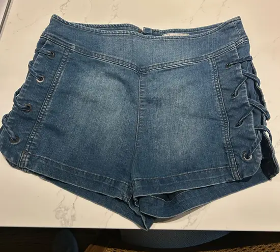 Free People  Shorts Denim