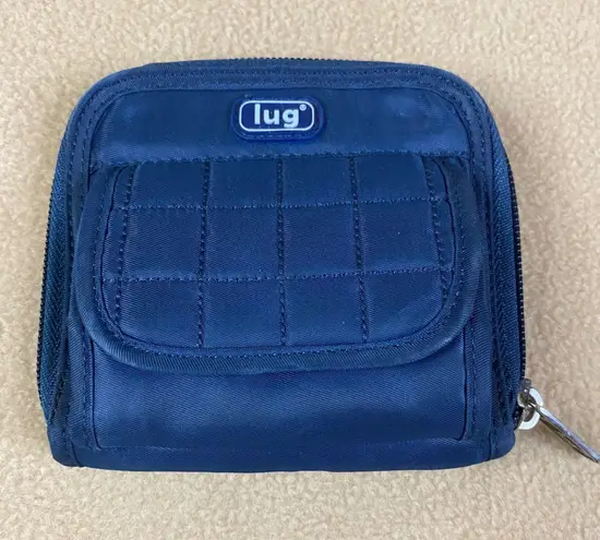 Vintage Lug Zip Around Wallet Blue Quilted Pocket Card Holder Organizer GUC*FLAW