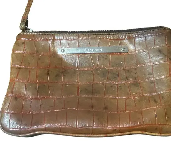 Brahmin Vintage  Wristlet - used condition