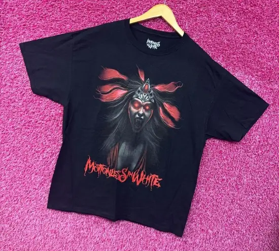 Motionless in White Banshee The Whorror Metal Band Tee 2XL