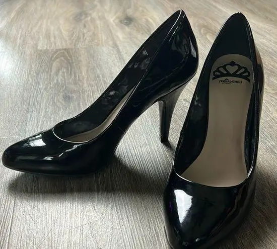 Fergalicious Black Heels Size 7.5
