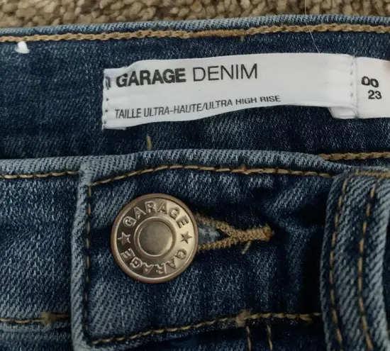 Garage Ripped Skinny Jeans