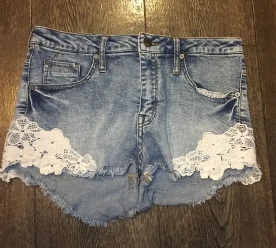 Mossimo High Rise Lace Raw Hem Boho Denim Shorts Size 10/30