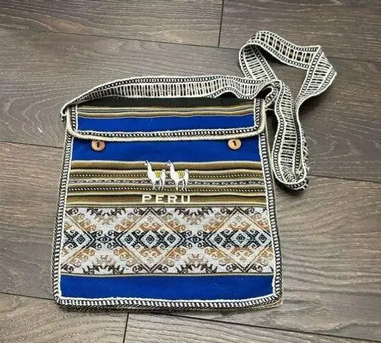 Handmade Peru Aztec Patterned Crossbody Bag Purse New
