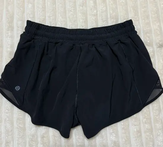 Lululemon  Shorts Hotty Hot 2.5" Low-Rise Lined Black