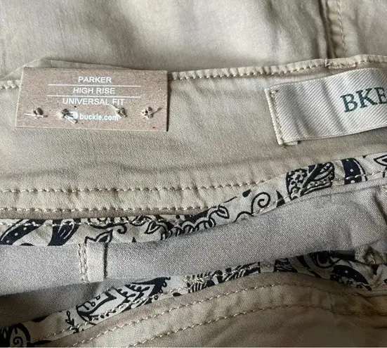 BKE Women's Parker Khaki High Rise Stretch Shorts Size 31 | NWT