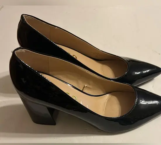 Unisa  Black Patent heels size 9