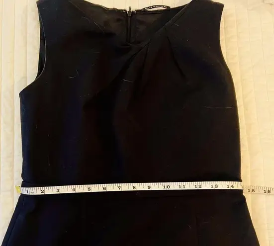 Elie Tahari Black Shift Dress