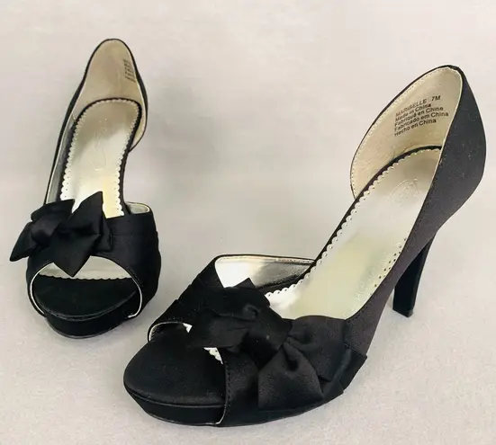 Michaelangelo Michelangelo Maribelle Black Satin Bow Heels 7 Peep Toe Platform Wedding Shoes - Image 1