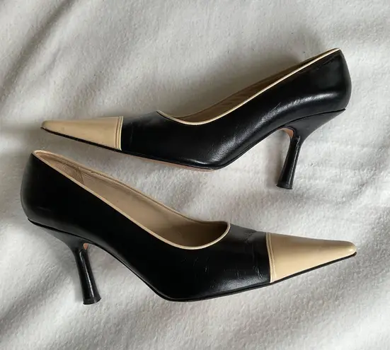 Chanel beige black leather heels pump EU37 US6.5 thumbnail 8