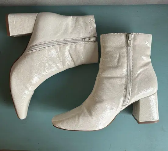 Journee Collection Haylinn Ankle Booties Square Toe Ivory White Vegan Leather