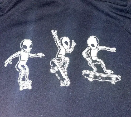 Full Tilt NWT Alien Tee 