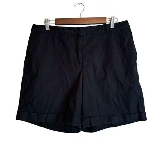 J. McLaughlin  Womens Black cuffed Size 14 Shorts